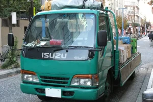 Elf Short Truck
